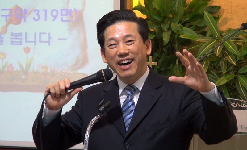 크기변환2016-10-30 주일오후찬양예배.jpg