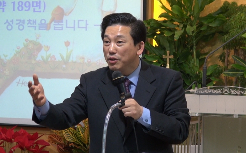 2016-12-12 주일오후찬양예배(크기조절).jpg