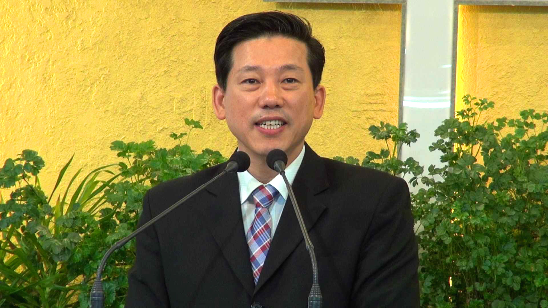 2015-08-23 어떻게 하나님을 믿도록 도울 것인가2(딤후3;15~17).ts_000015789.jpg