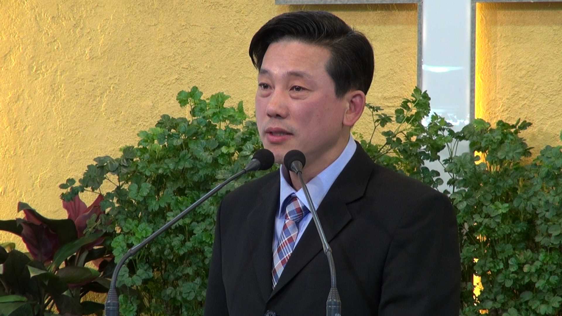 2015-05-24 당신은 복음에 합당하게 살고 있는가(빌1;27-30).ts_000025656.jpg