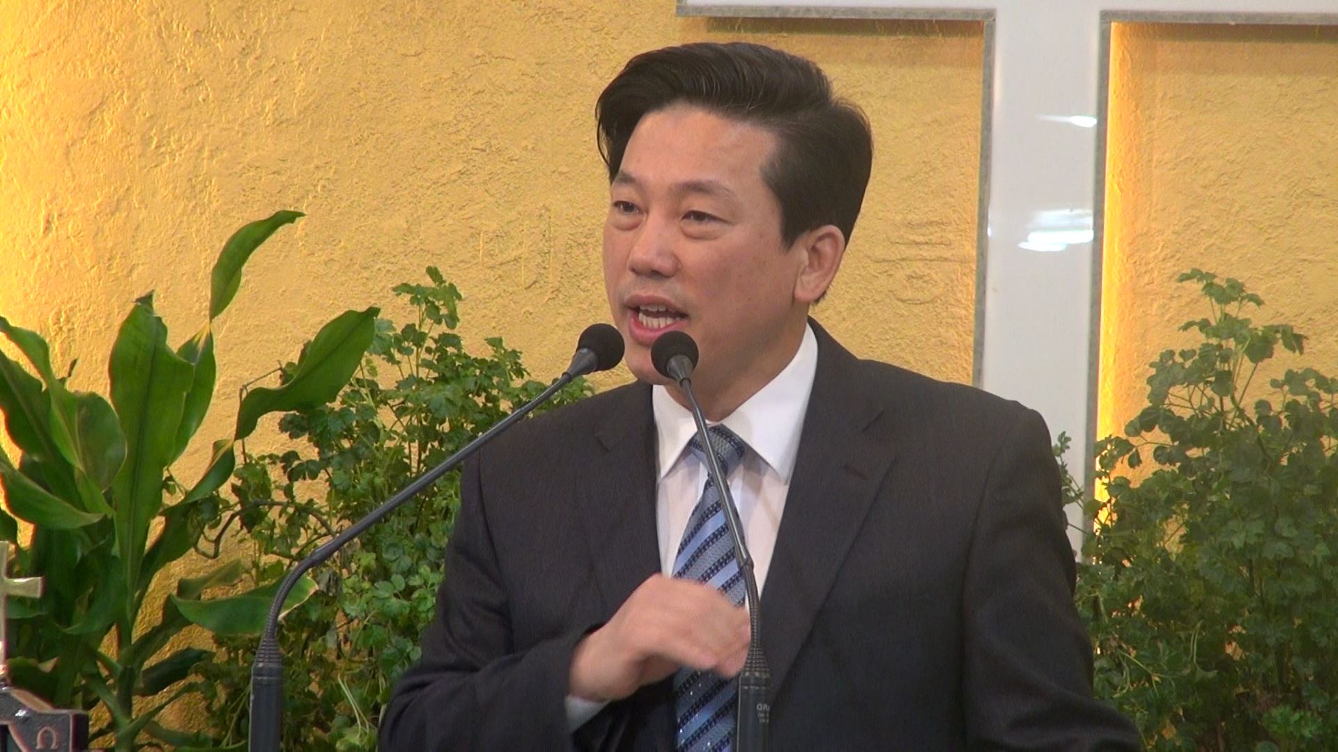 2015-12-06 그가 누군지는 아직 정해지지 아니했다(마1;1).ts_000028973.jpg